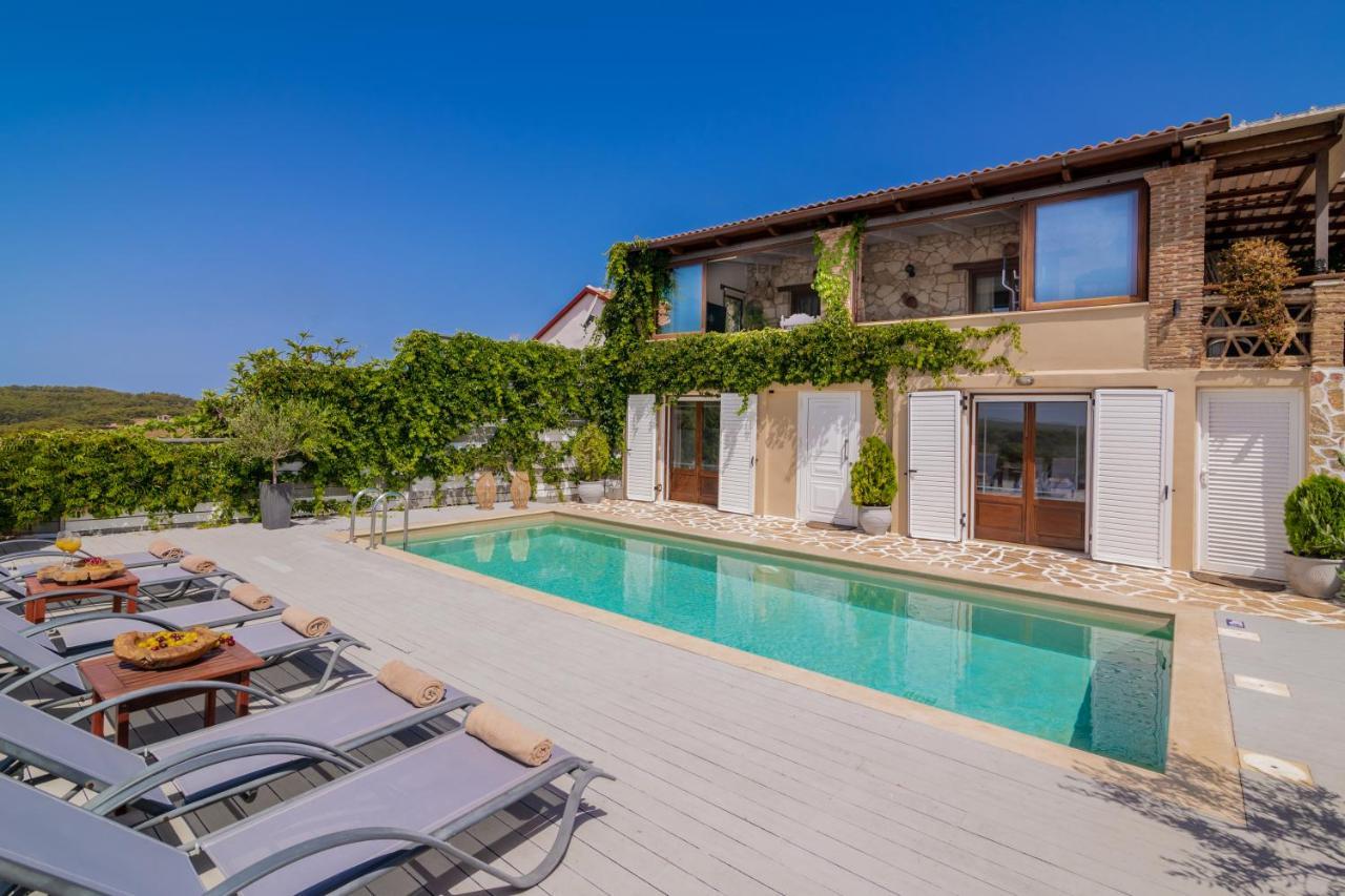 Villa Tramonto With Private Heated Pool, By Zantewize Volímai Exteriör bild