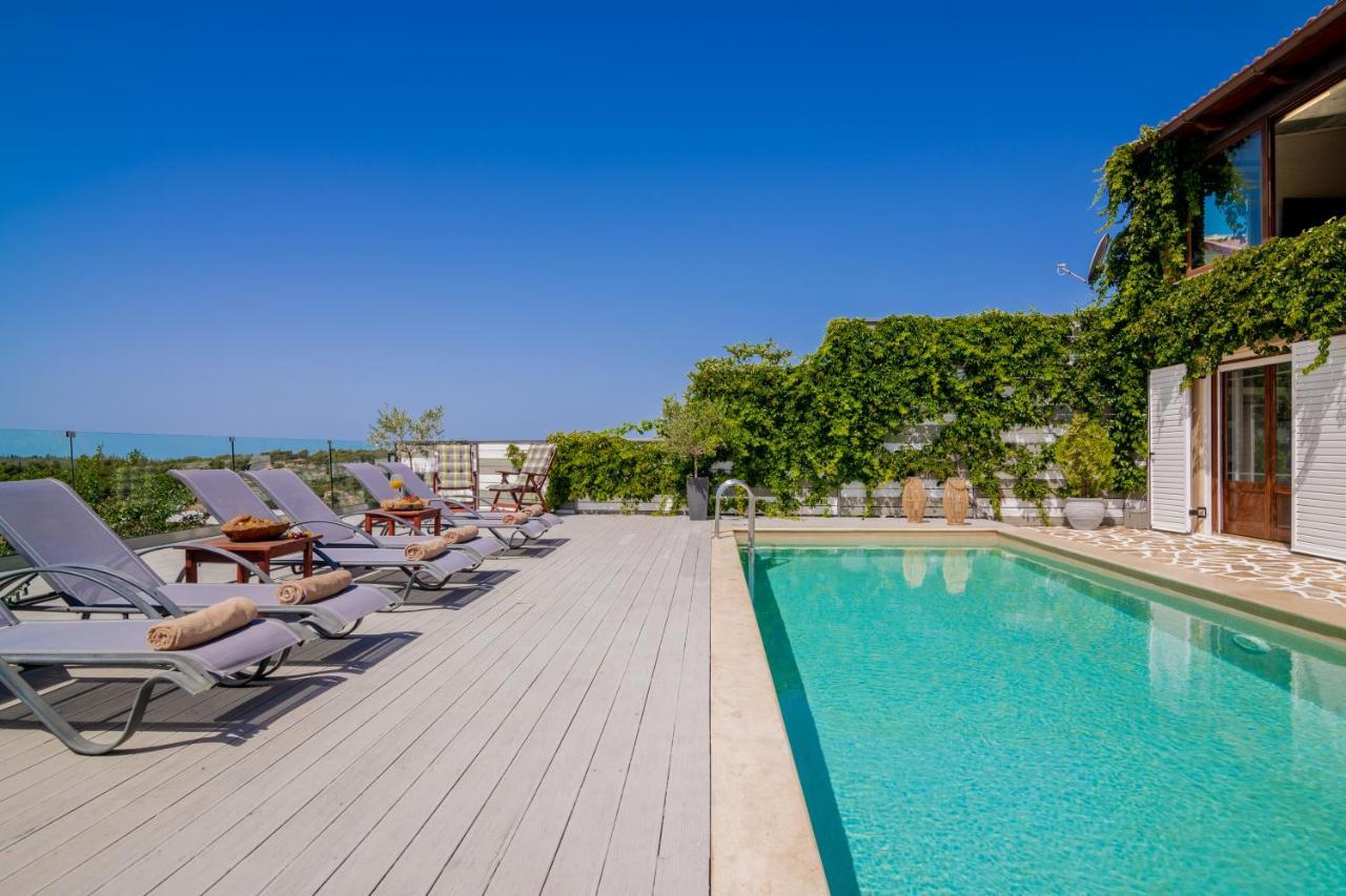 Villa Tramonto With Private Heated Pool, By Zantewize Volímai Exteriör bild