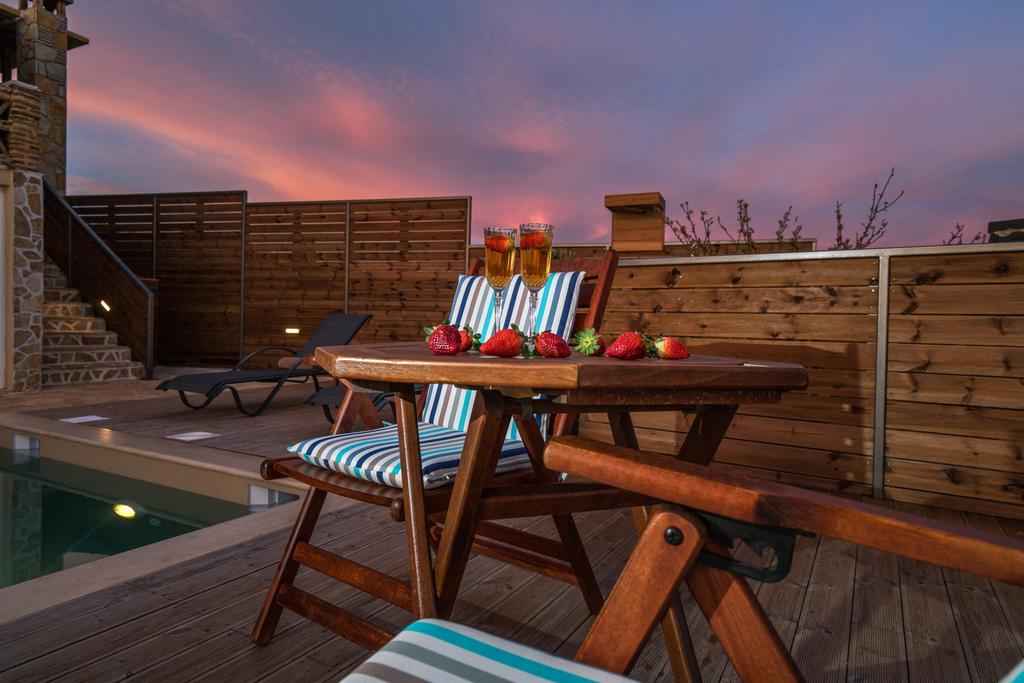 Villa Tramonto With Private Heated Pool, By Zantewize Volímai Exteriör bild