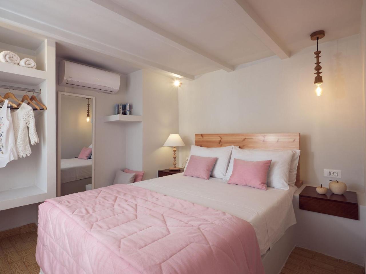 Villa Tramonto With Private Heated Pool, By Zantewize Volímai Exteriör bild